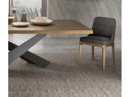 Sedia Margot in econabuk e legno di Riflessi