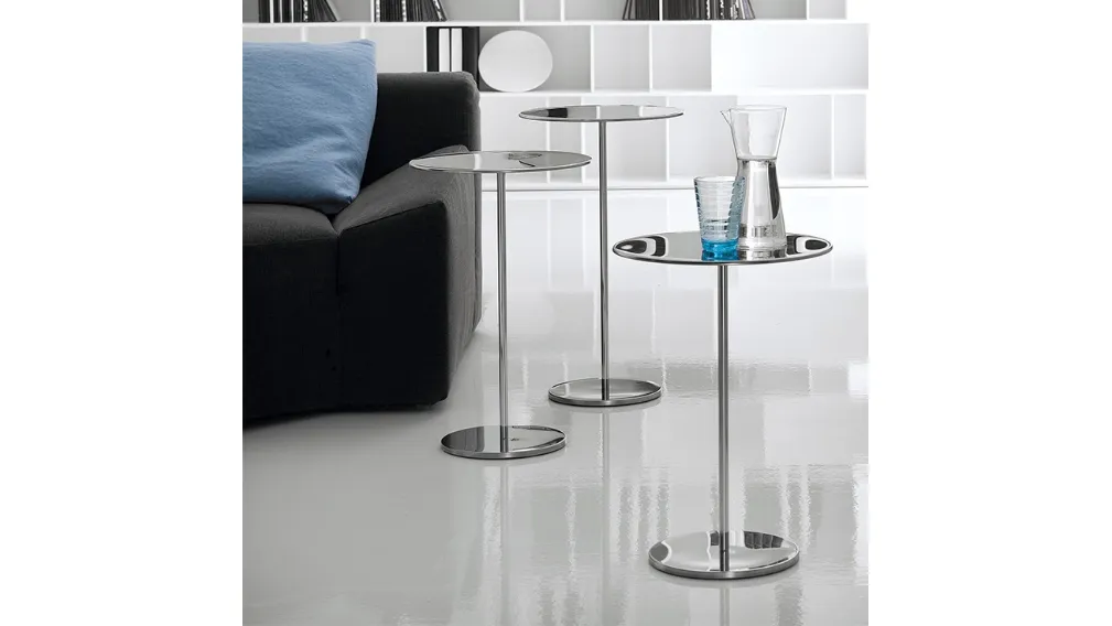Tavolino con base e top in acciaio inox Gliss di Cattelan Italia