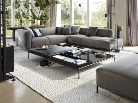 Tavolino Mex-Hi in marmo e pelle di Cassina