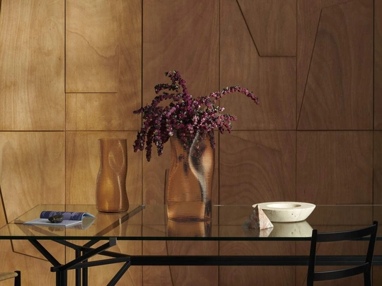 Vaso in vetro Coral di Cassina