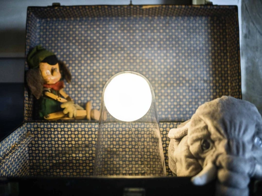 Lampada da tavolo Satellight in vetro soffiato di Foscarini
