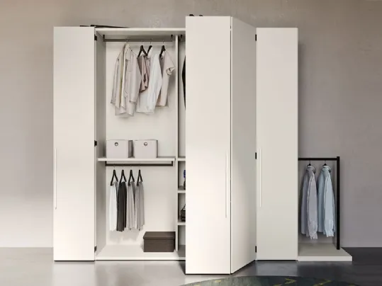 Armadio con ante a soffietto in laccato bianco opaco Best di Clever