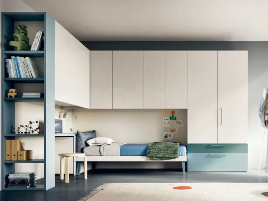 Armadio con ante battenti in melaminico con terminale libreria Start Ponte Angolare di Clever