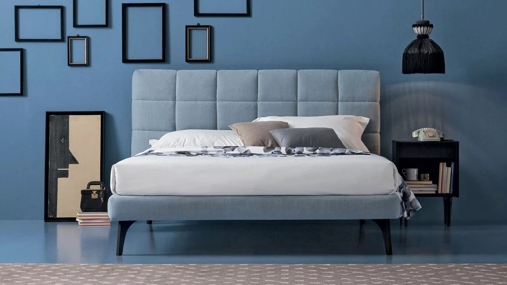 Letto con testiera Epic di Oggioni