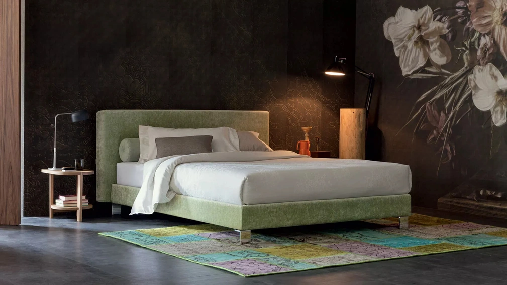 Letto con testiera Eclipse di Oggioni