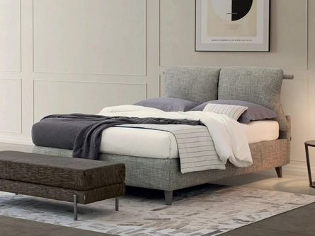 Letto in tessuto Pug con box contenitore di Oggioni