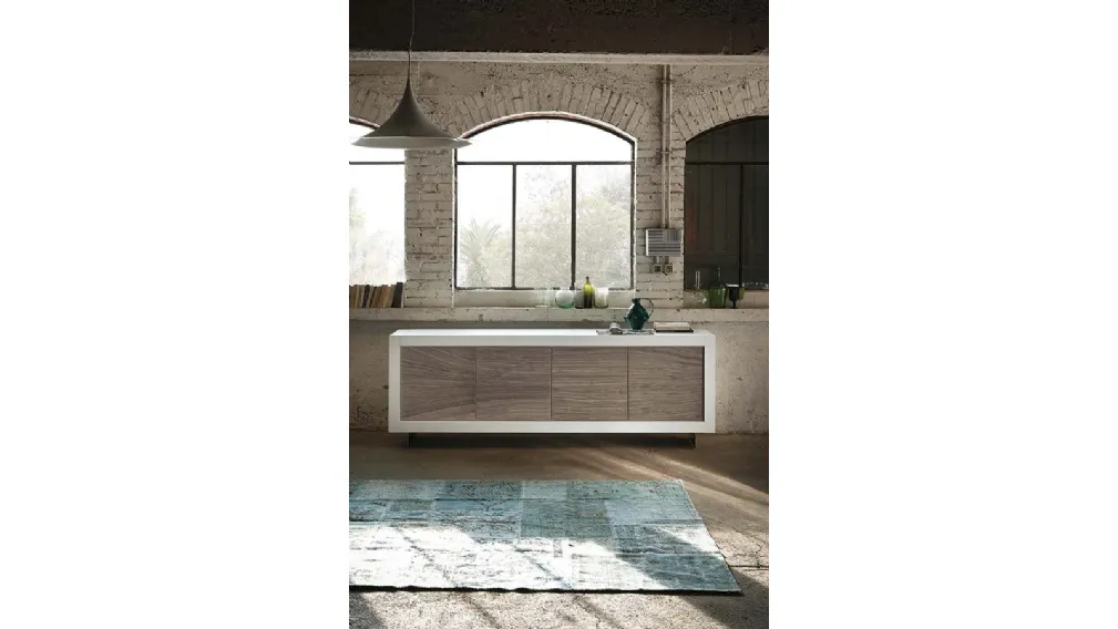 Madia Picasso P12 River Grey in Rovere laccato Bianco opaco, con ante rivestite in Pietra di Riflessi