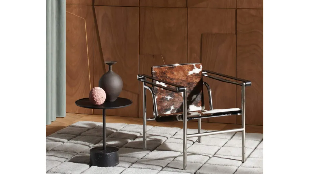 Poltroncina Dossier Basculant in pelle di Cassina
