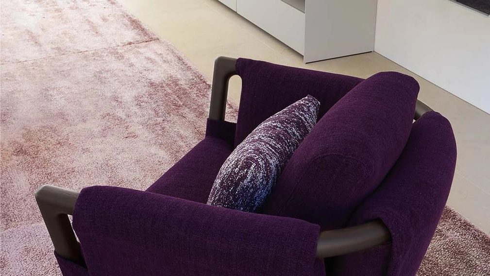 Poltrona Gaudì in velluto di Flou