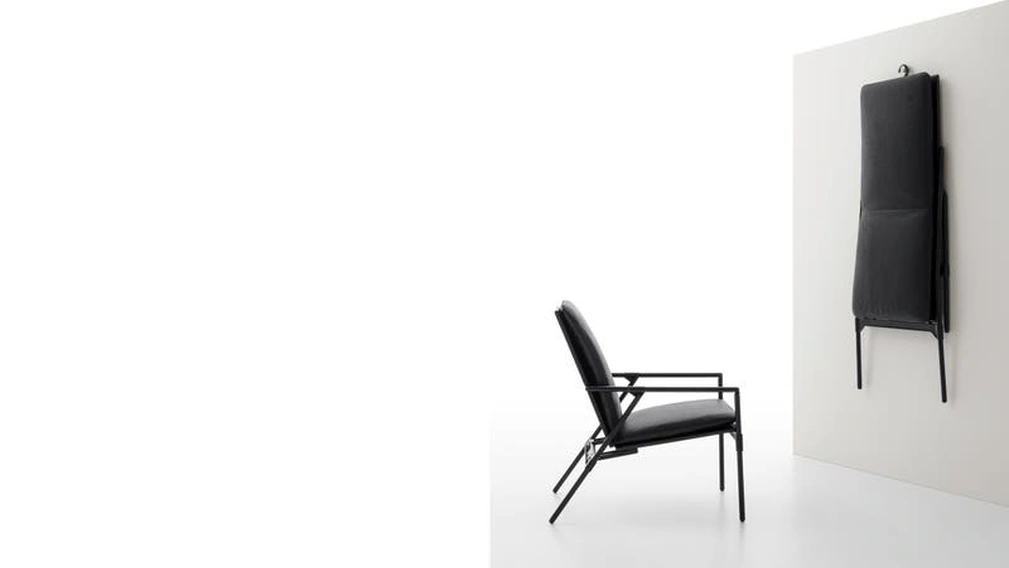Poltroncina pieghevole Nena di B&B Italia