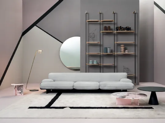 Divano dal design moderno in pelle chiara Bardot di Baxter