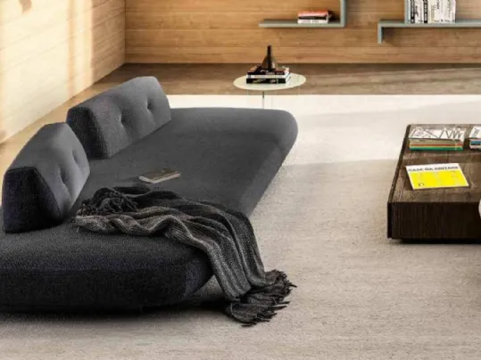 Divano lineare di design in tessuto Sand 1132A di Lago