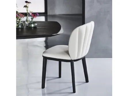 Sedia in legno con rivestimento in pelle Chrishell di Cattelan Italia