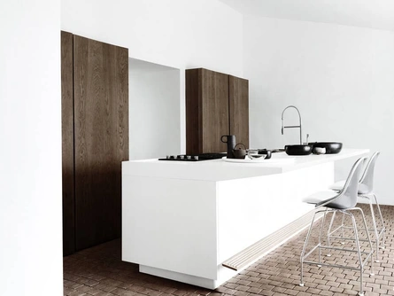 Sgabello in rete metallica Iuta di B&B Italia