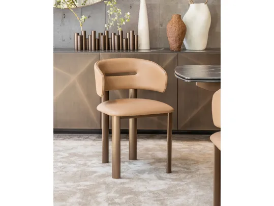 Sedia di design in pelle Velvet di Riflessi