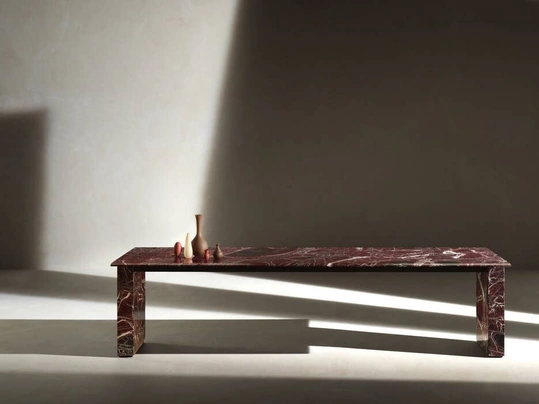 Tavolo in marmo Assiale di B&B Italia