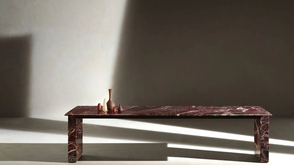 Tavolo in marmo Assiale di B&B Italia