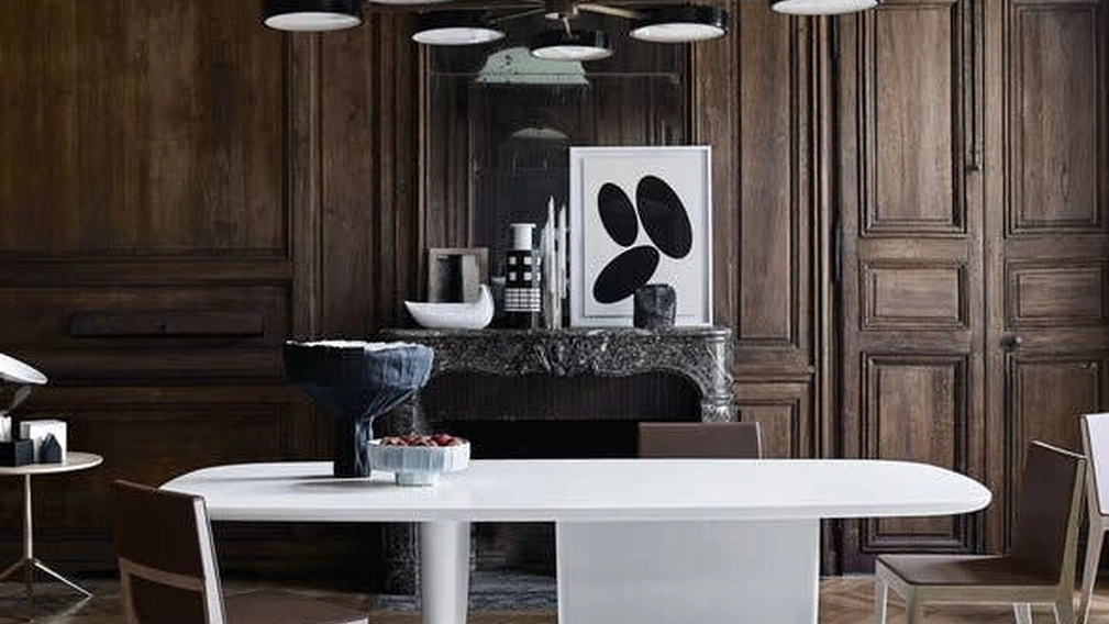 Tavolo Tobi-Ishi di B&B Italia