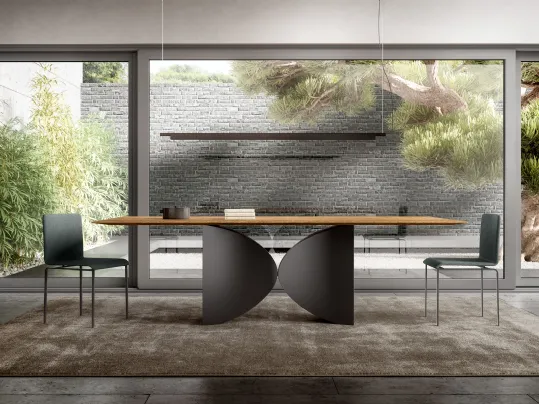 Tavolo Meet con top in Legno e base in metallo di Lago