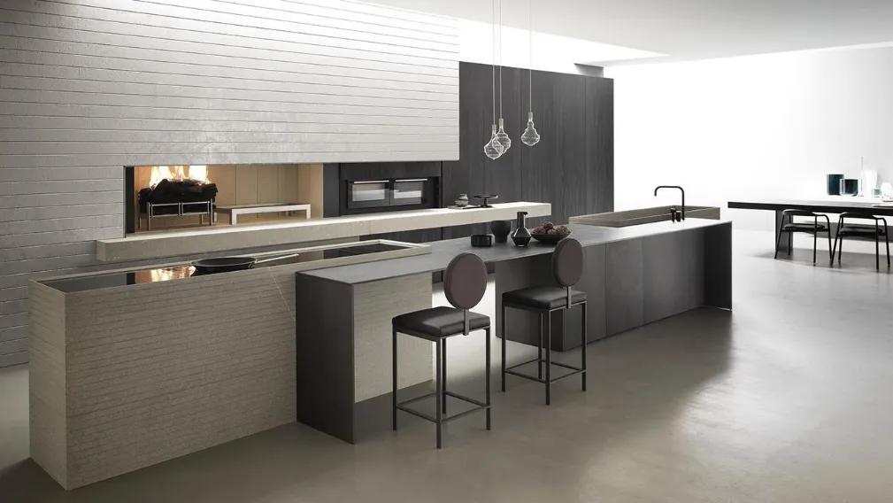 Cucina Design con isola Blade in Gres Black Metal, Pietra Piasentina e Cedro Brown di Modulnova