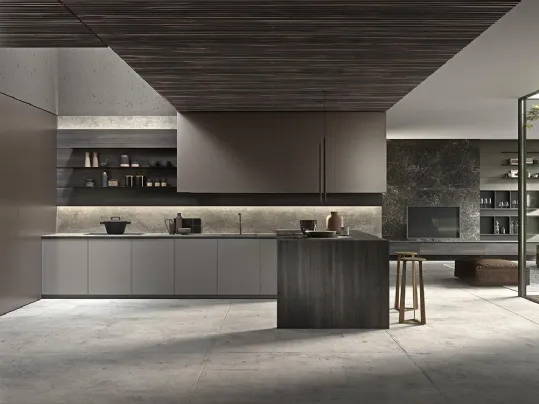 Cucina Design Twenty in laccato Cendre satinato e Leaf Metal Dark Brown con penisola finitura milltech Eucalipto e top in Gres City Stone Brown di Modulnova