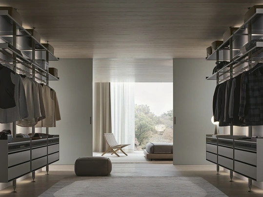 Porta per interni Graphis Plus in laccato opaco di Rimadesio