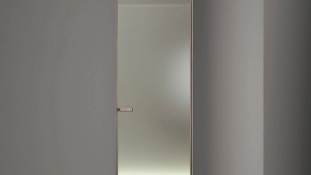 Porta a battente con chiusura magnetica per interni Vela di Rimadesio