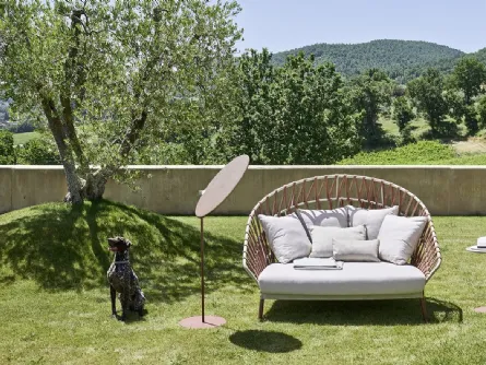 Divano Emma Cross Daybed Compact in tessuto e metallo di Varaschin