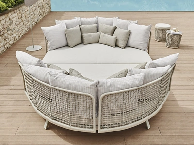 Divano Emma Daybed Compact in fibra intrecciata di Varaschin