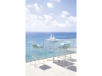 Sgabello e Tavolino Summer Set in acciaio di Varaschin