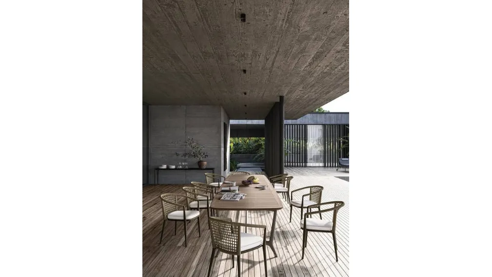 Tavolo Erica in legno di B&B Italia
