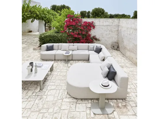 Tavolino in alluminio con top in HPL e ceramica bocciardata Plinto di Varaschin