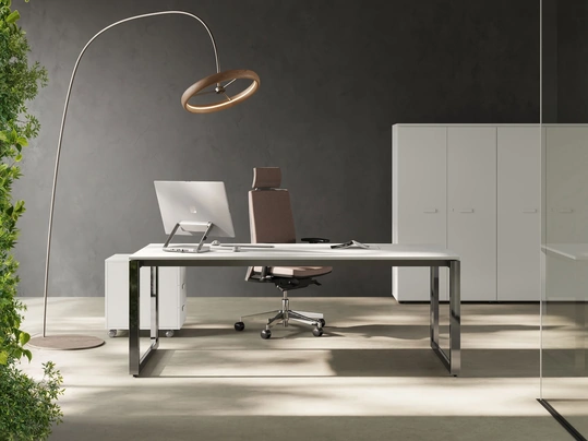 Scrivania operativa 5th Element di Las Mobili