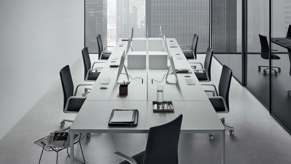 Scrivania Operativa Flat System di Rimadesio